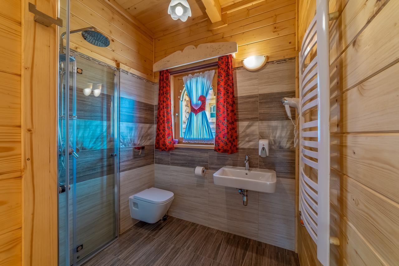 Domek W Bialce Z Jacuzzi W Ogrodzie Białka Tatrzańska Εξωτερικό φωτογραφία
